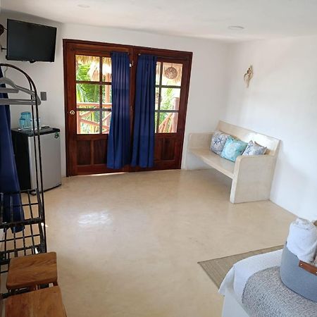 Hotelito Crismi Isla Holbox Exterior photo