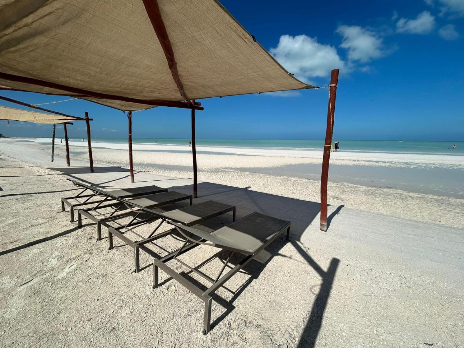 Hotelito Crismi Isla Holbox Exterior photo