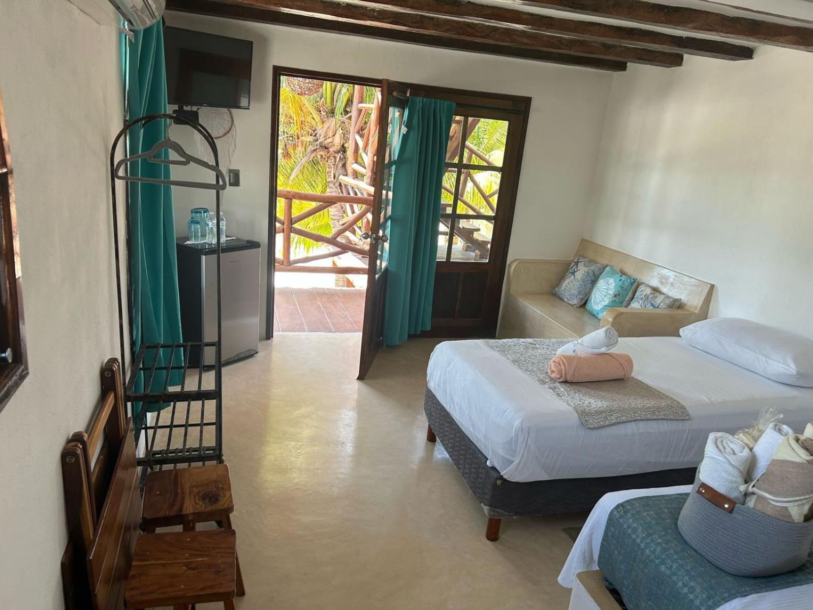 Hotelito Crismi Isla Holbox Exterior photo